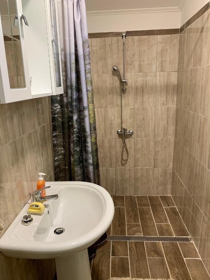 Pellegrini Apartman Balatonakali Exterior foto