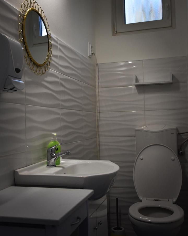 Pellegrini Apartman Balatonakali Exterior foto