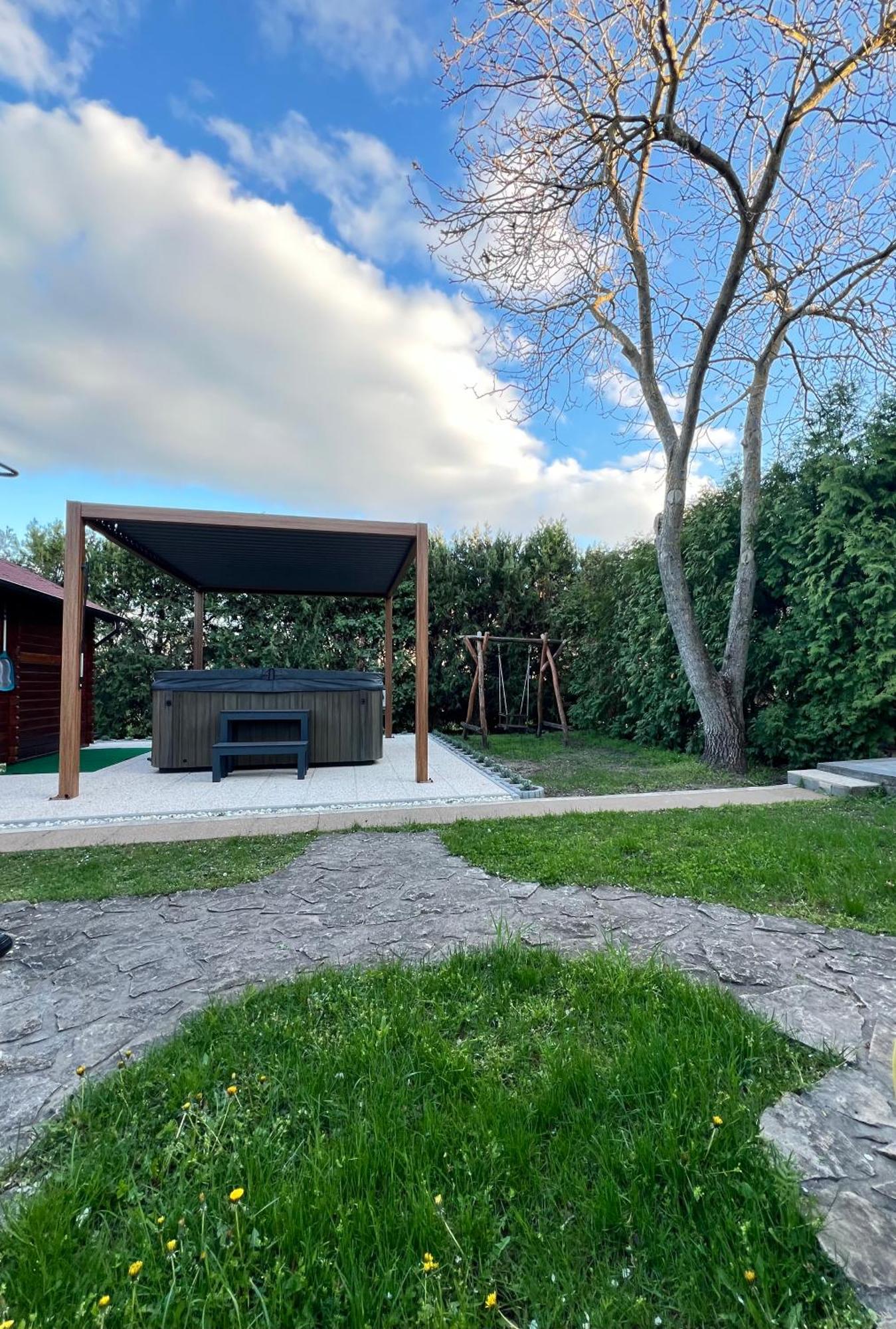 Pellegrini Apartman Balatonakali Exterior foto